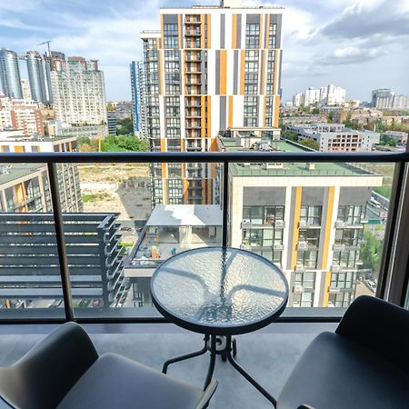 Petrovdom 85-141-122-38 Apartments In The Rc "French Quarter" Kiev Esterno foto