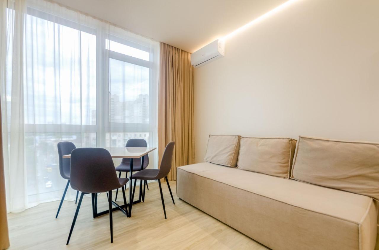 Petrovdom 85-141-122-38 Apartments In The Rc "French Quarter" Kiev Esterno foto