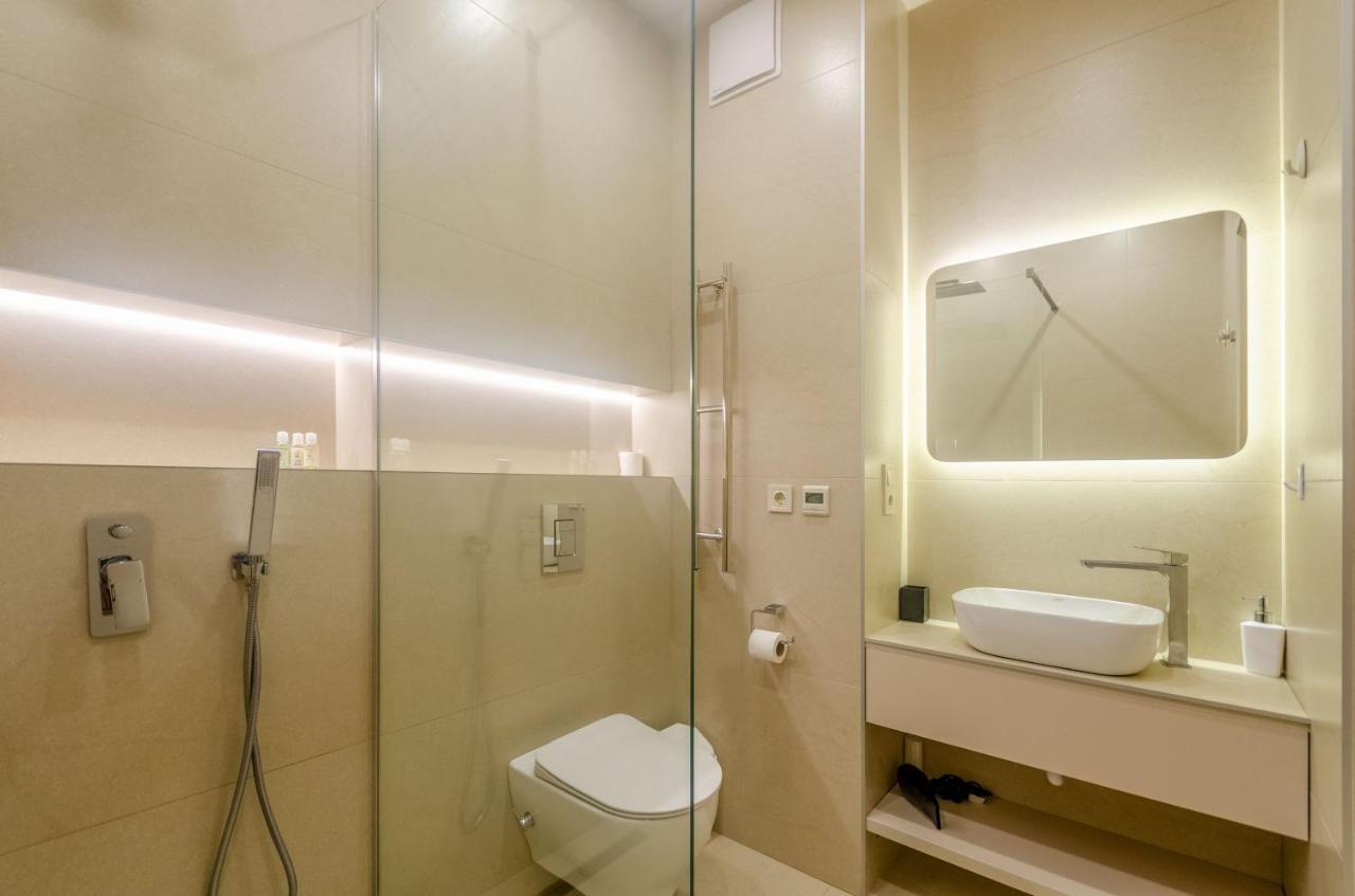 Petrovdom 85-141-122-38 Apartments In The Rc "French Quarter" Kiev Esterno foto